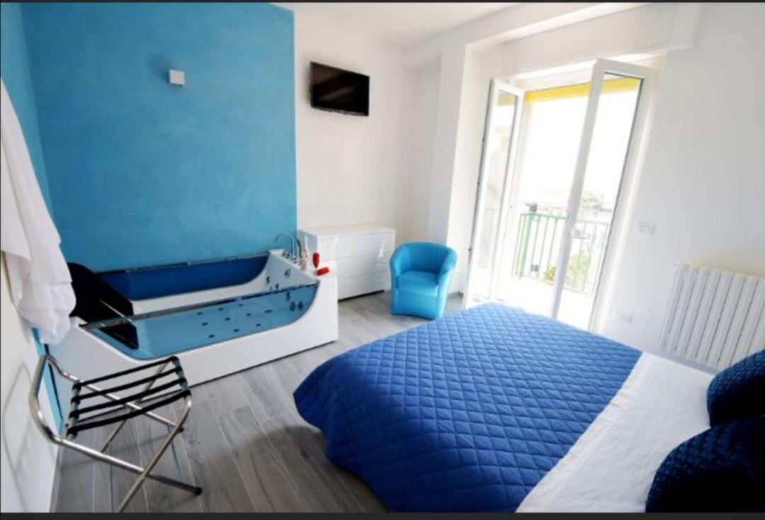 Bed and Breakfast Il Cielo Sul Mare Bisceglie Esterno foto